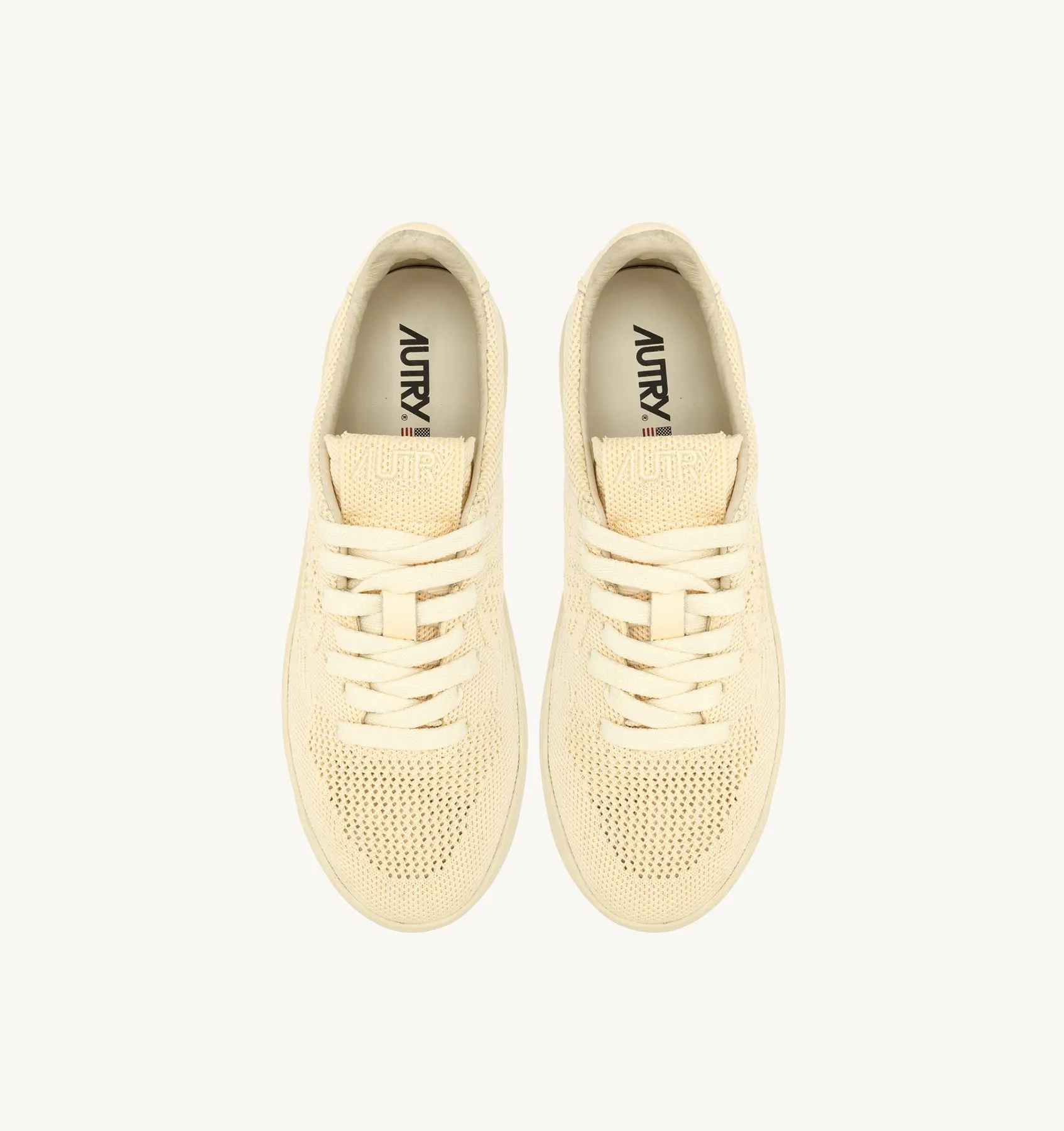 AUTRY NEW ARRIVALS MAN MAN  EASEKNIT MEDALIST LOW SNEAKERS IN PEARSORBET COLOR FABRIC