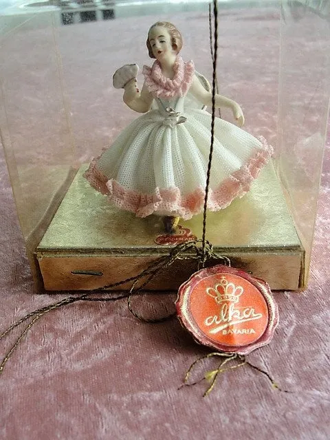 RARE Antique Dresden Doll Figurine In ORIGINAL Box and Tag, Lovely Lady Figurine Holding Fan, Dresden Art,Alka Bavaria, Collecti