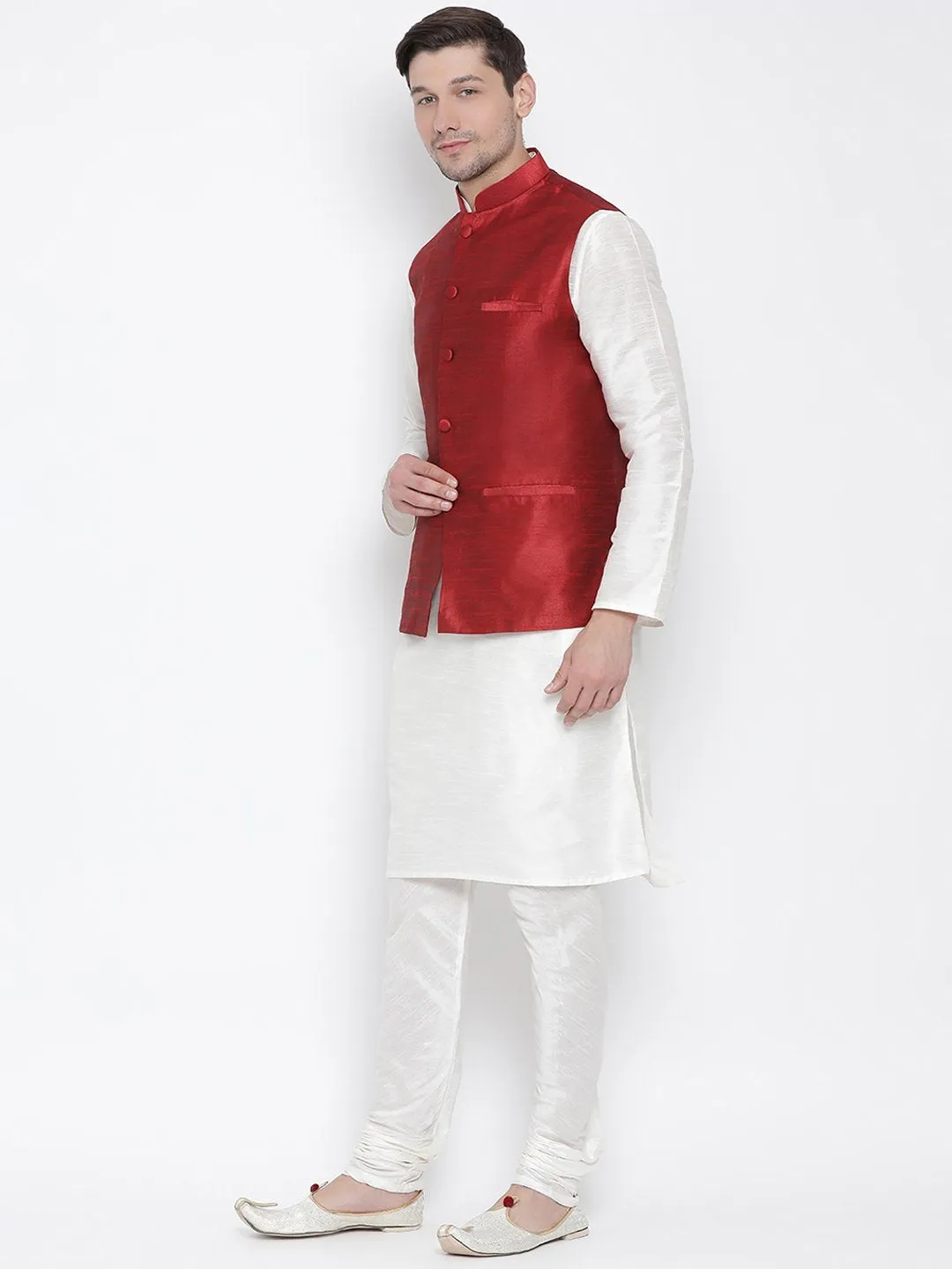 VASTRAMAY Men's White Cotton Silk Blend Kurta, Ethnic Jacket and Pyjama Set